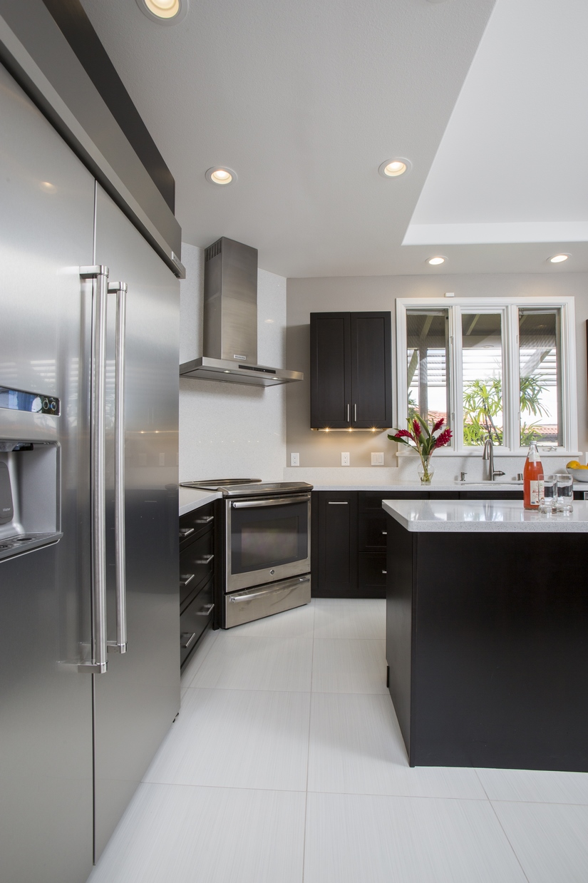 The final finishes of the kitchen remodel capped off what became the perfect new kitchen for the homeowners.
